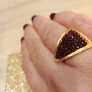 Anillo Punta de Lanza Granate