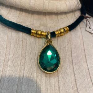 Collar esmeralda