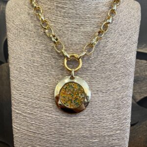 Collar medallón cristal cadena corta